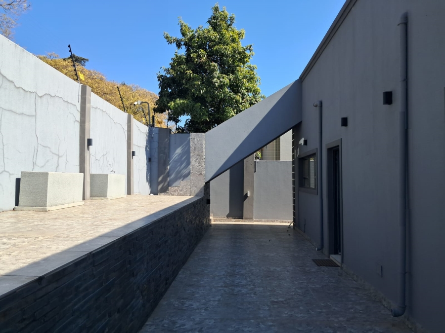 4 Bedroom Property for Sale in Linksfield Gauteng
