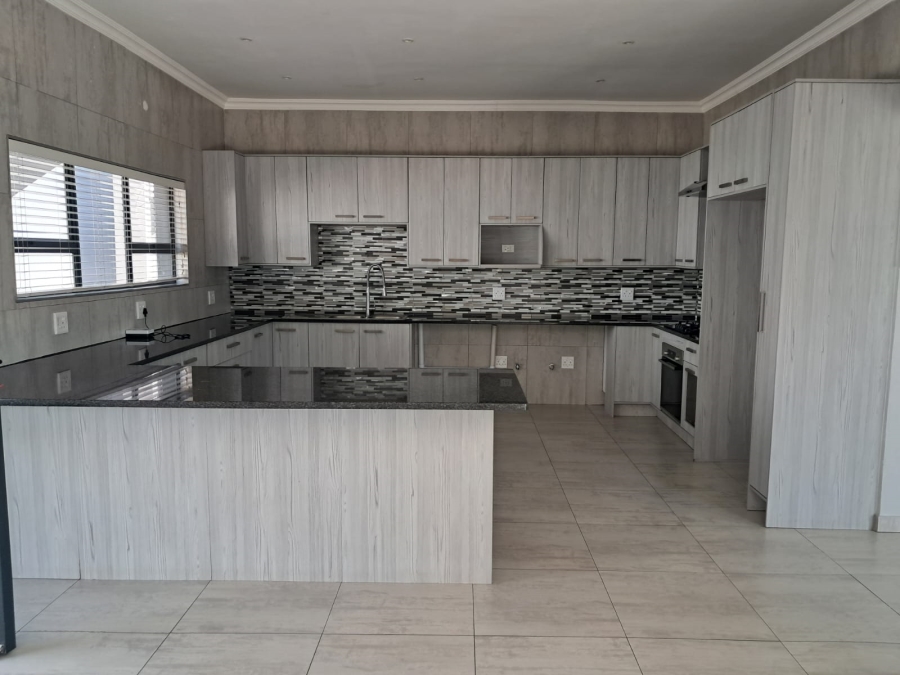 4 Bedroom Property for Sale in Linksfield Gauteng