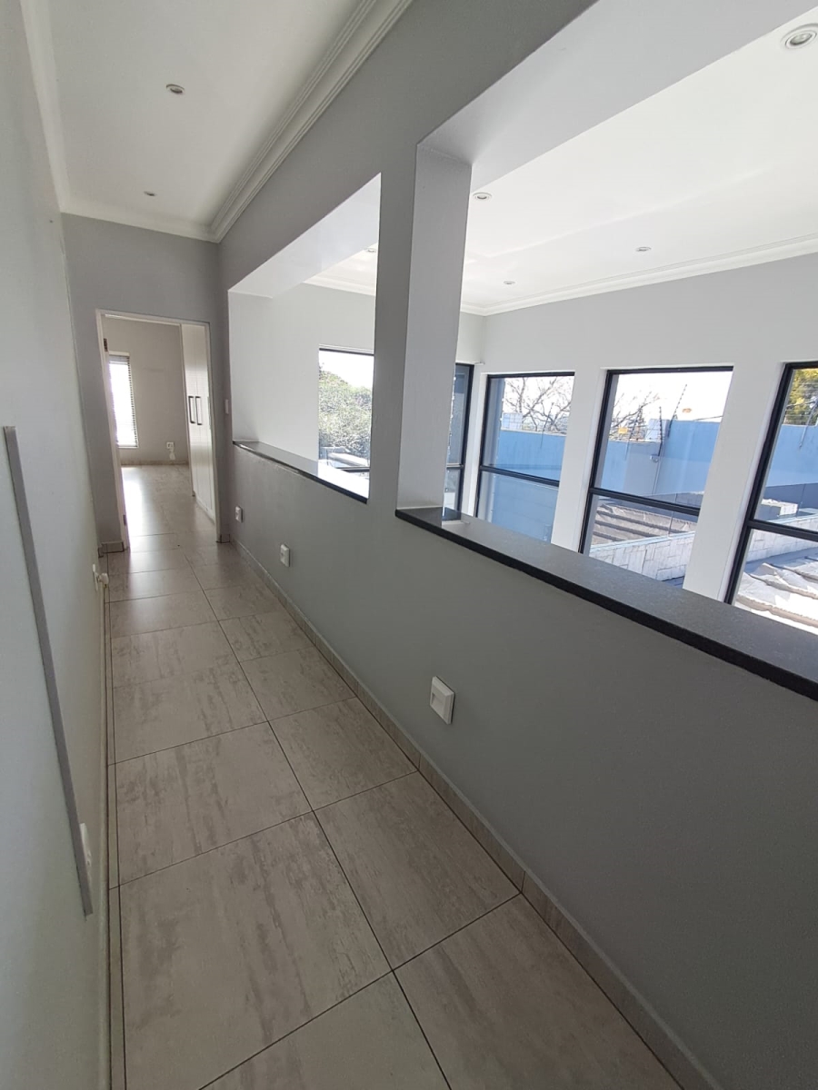 4 Bedroom Property for Sale in Linksfield Gauteng
