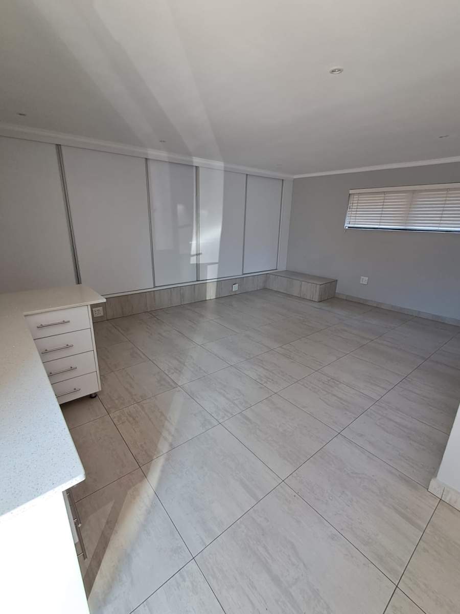 4 Bedroom Property for Sale in Linksfield Gauteng