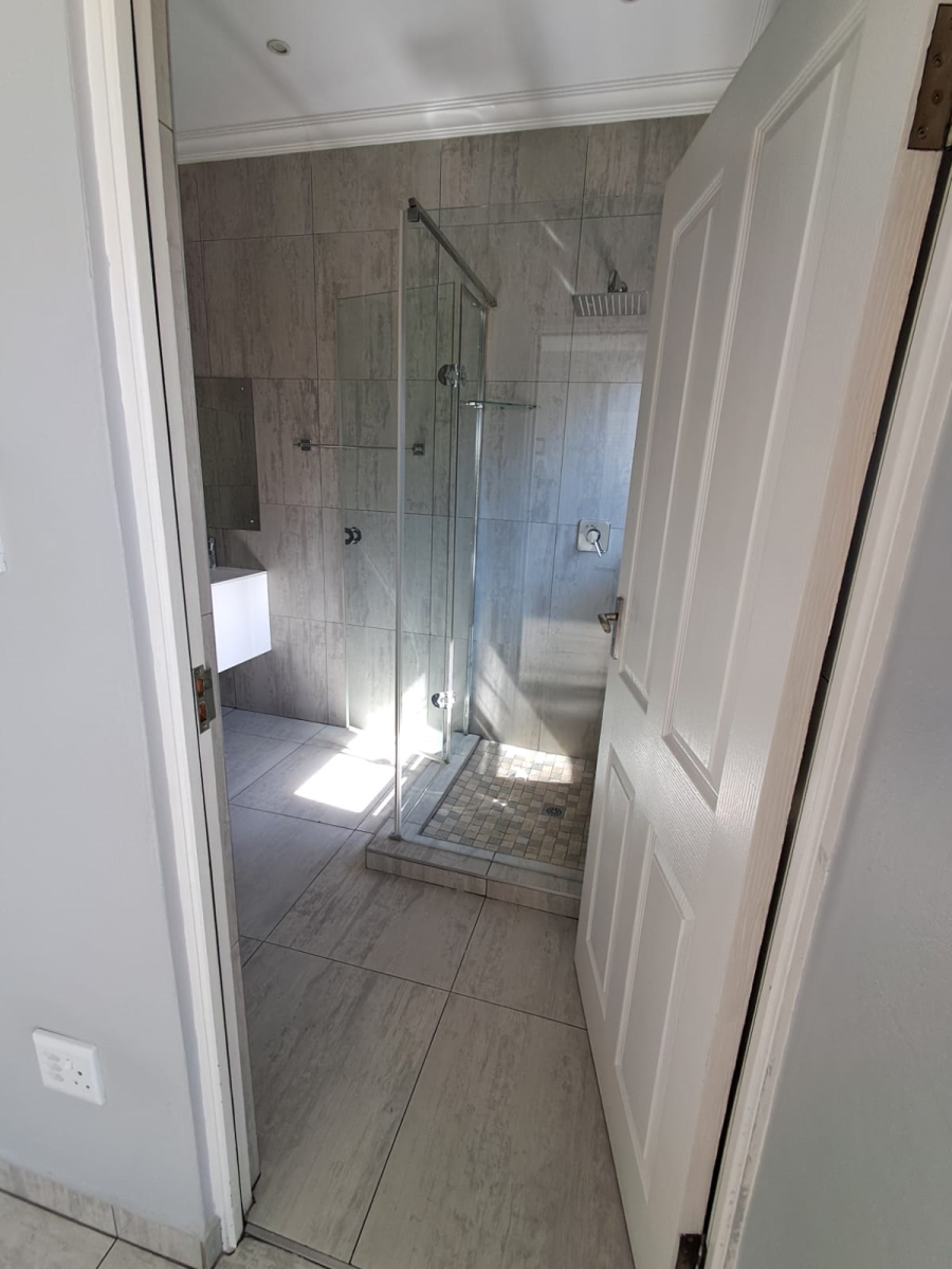 4 Bedroom Property for Sale in Linksfield Gauteng