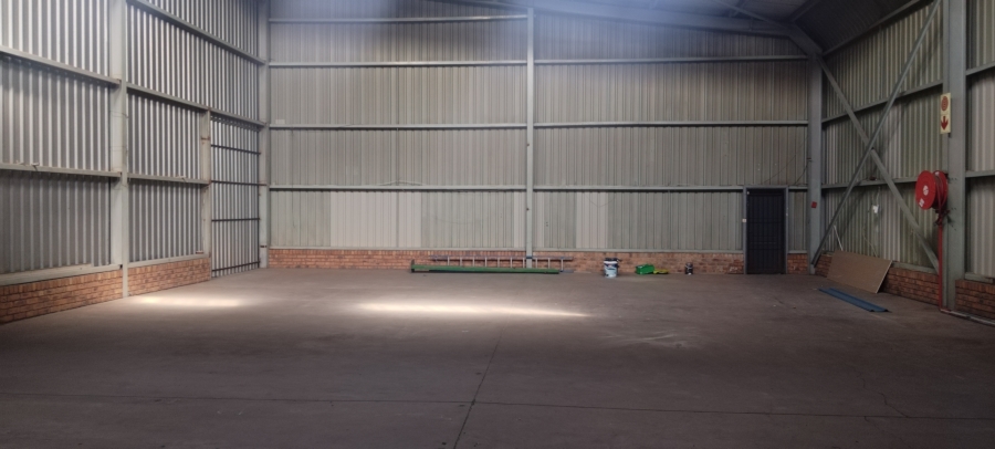 To Let Commercial Property for Rent in Benrose Gauteng