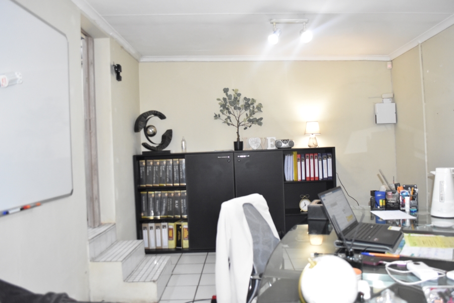 6 Bedroom Property for Sale in Sunnyside Gauteng