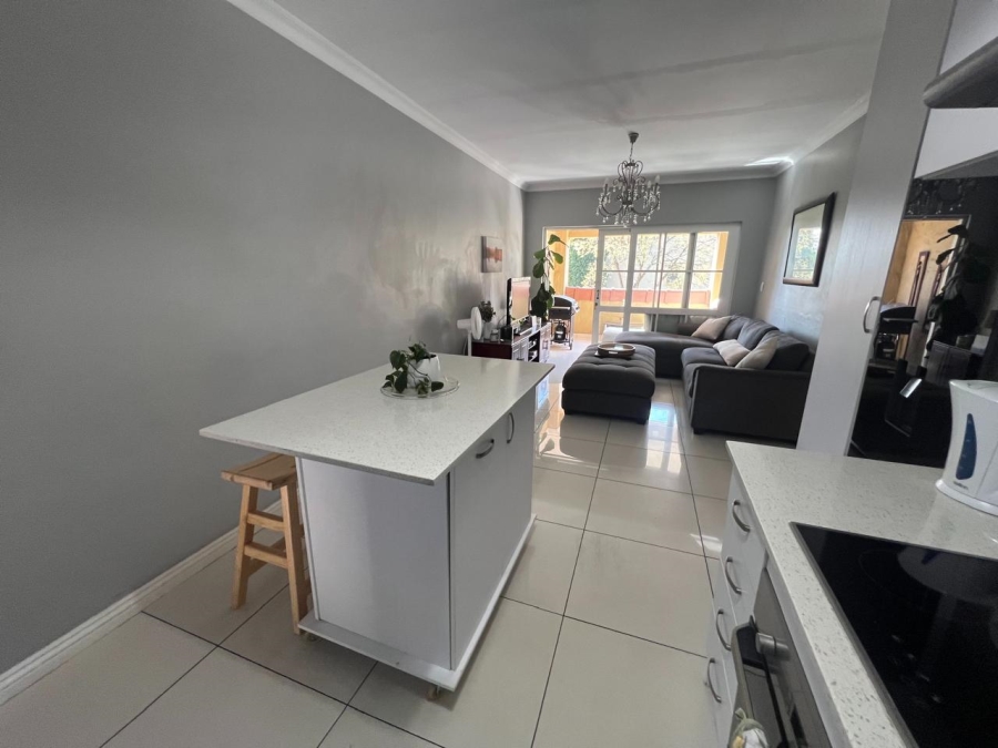 2 Bedroom Property for Sale in Benmore Gardens Gauteng