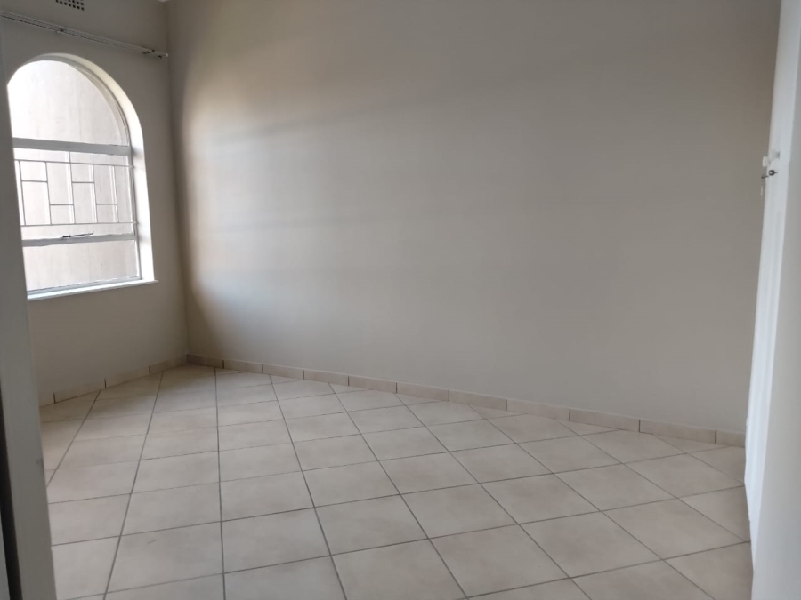 3 Bedroom Property for Sale in Goedeburg Gauteng