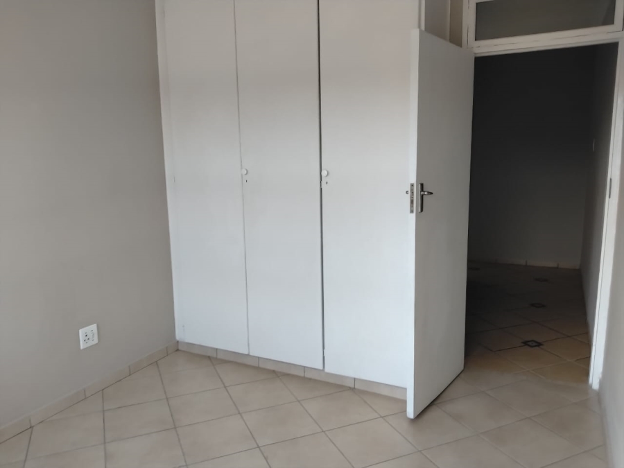 3 Bedroom Property for Sale in Goedeburg Gauteng