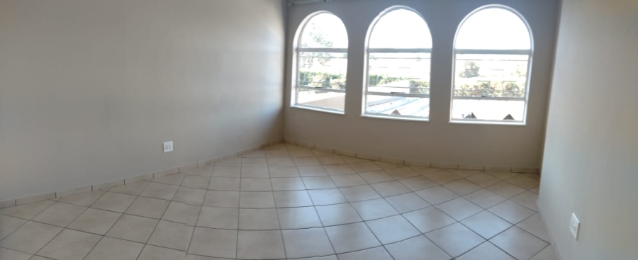 3 Bedroom Property for Sale in Goedeburg Gauteng