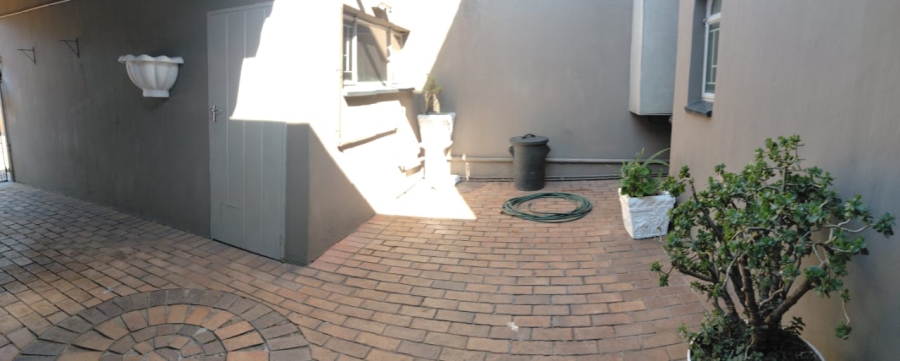 3 Bedroom Property for Sale in Goedeburg Gauteng