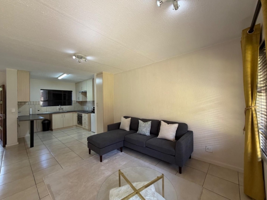 To Let 2 Bedroom Property for Rent in Lakefield Gauteng