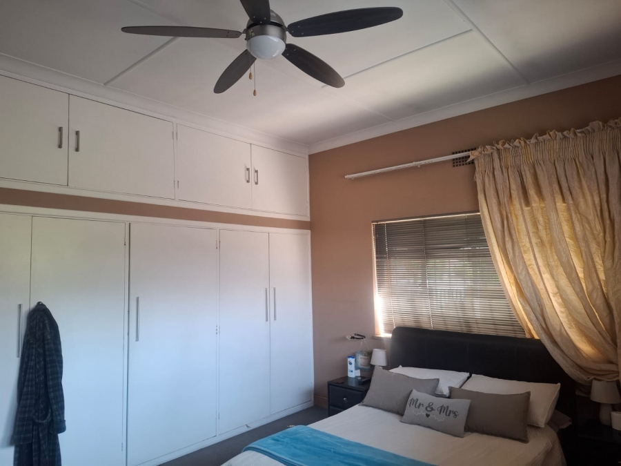 4 Bedroom Property for Sale in Cinderella Gauteng