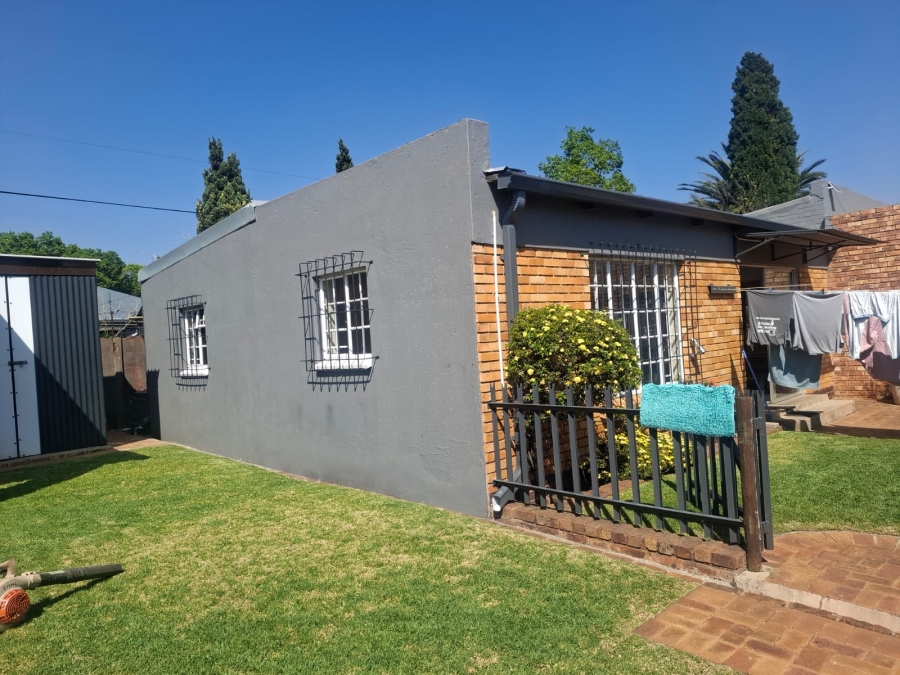 4 Bedroom Property for Sale in Cinderella Gauteng