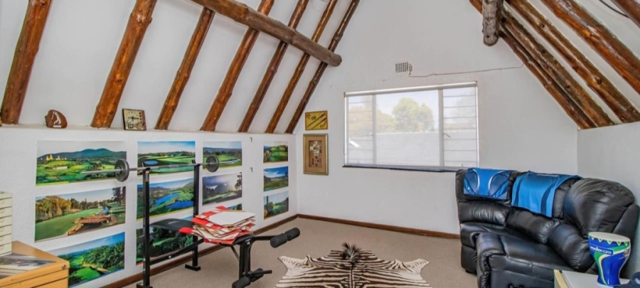 4 Bedroom Property for Sale in Van Riebeeck Park Gauteng