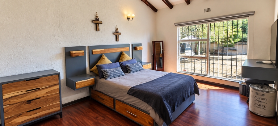 4 Bedroom Property for Sale in Van Riebeeck Park Gauteng