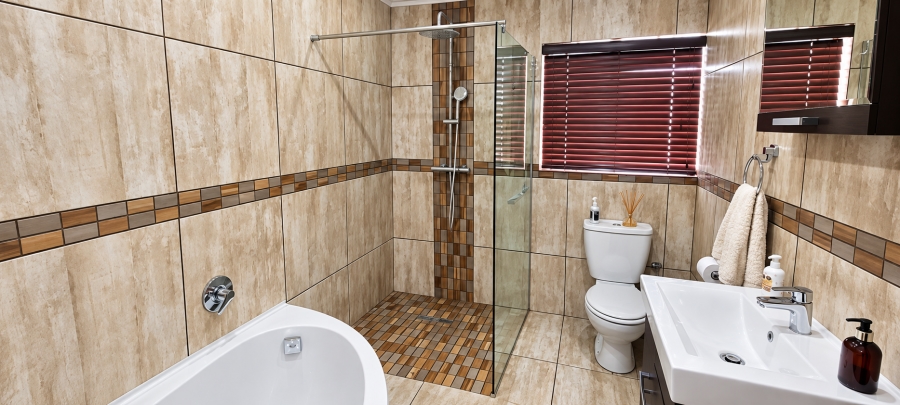 4 Bedroom Property for Sale in Van Riebeeck Park Gauteng