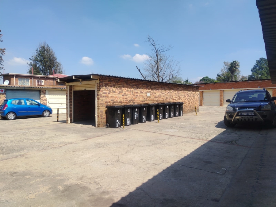 2 Bedroom Property for Sale in Germiston Central Gauteng