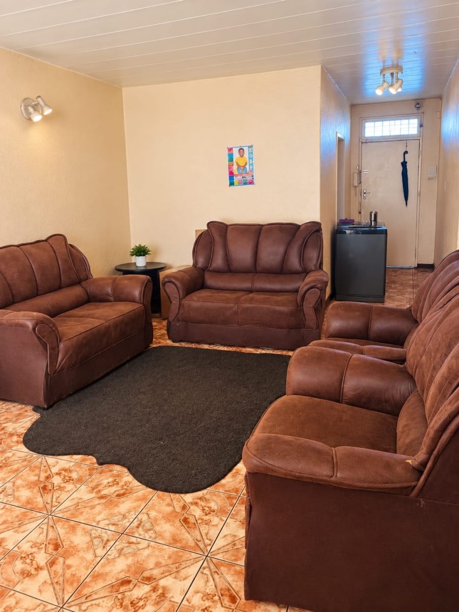 2 Bedroom Property for Sale in Germiston Central Gauteng