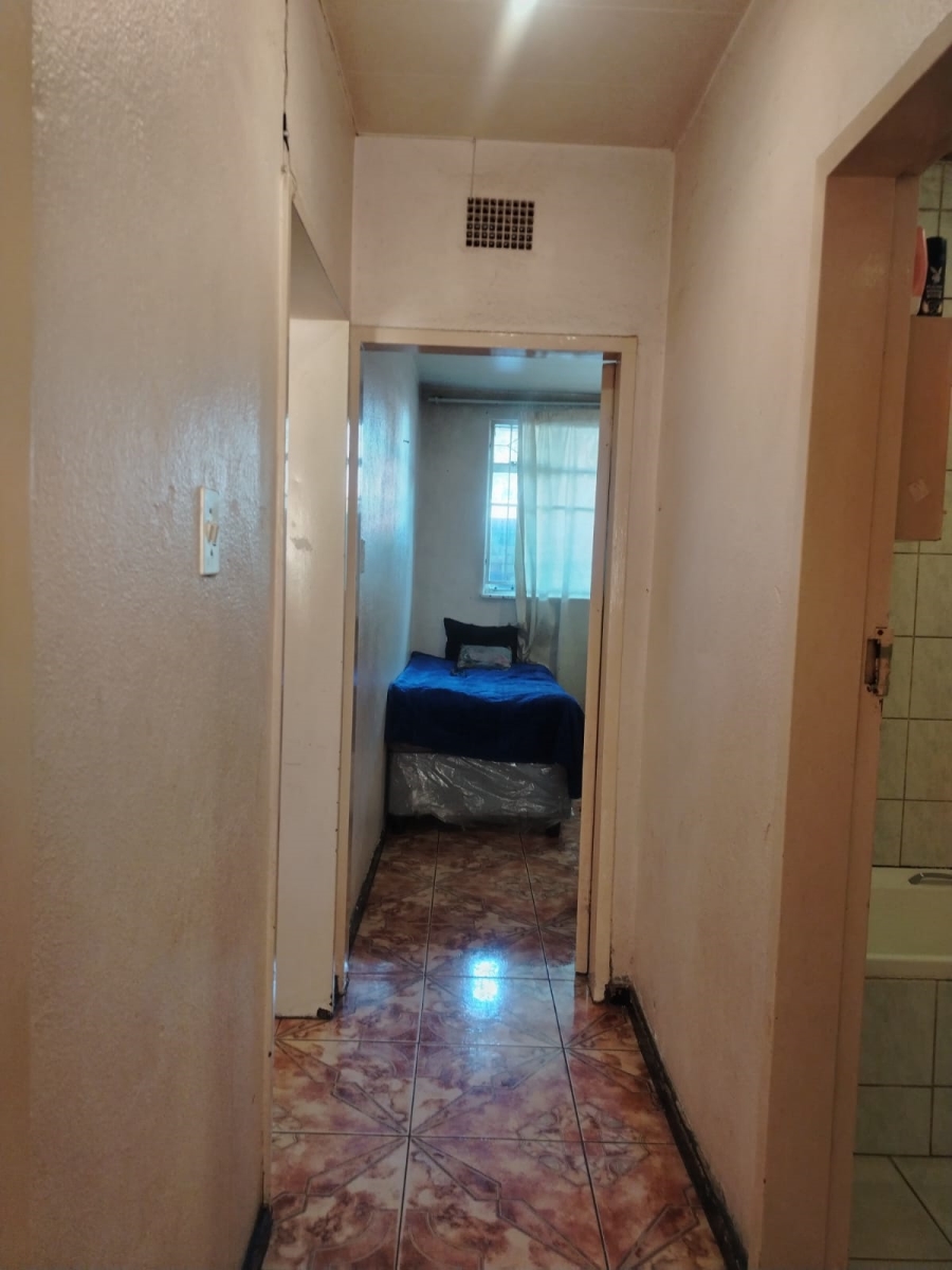 2 Bedroom Property for Sale in Germiston Central Gauteng