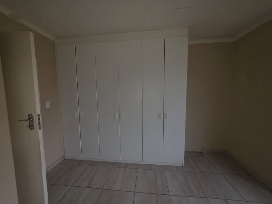2 Bedroom Property for Sale in Amandasig Gauteng