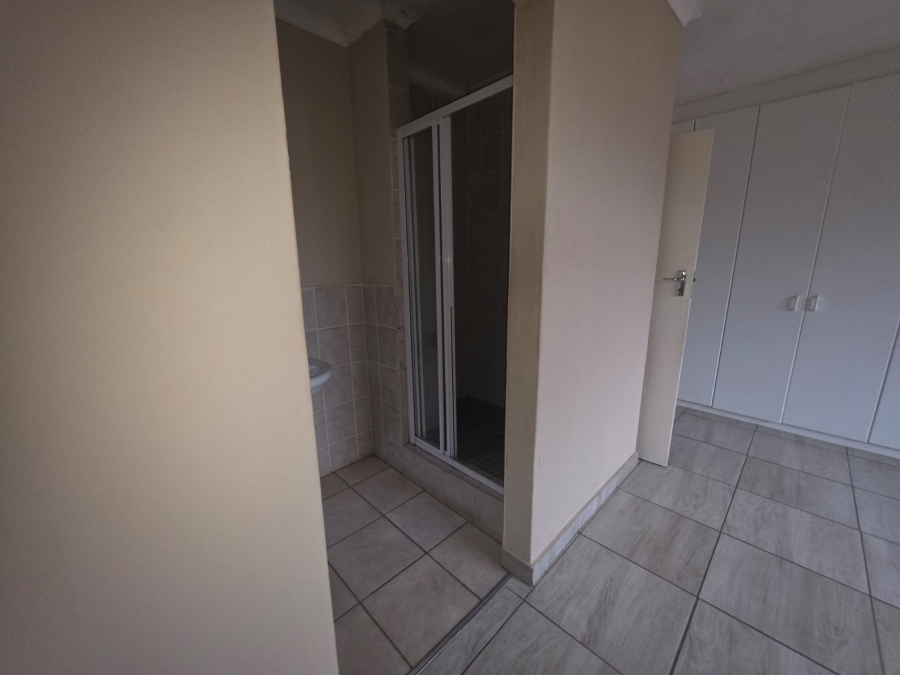 2 Bedroom Property for Sale in Amandasig Gauteng