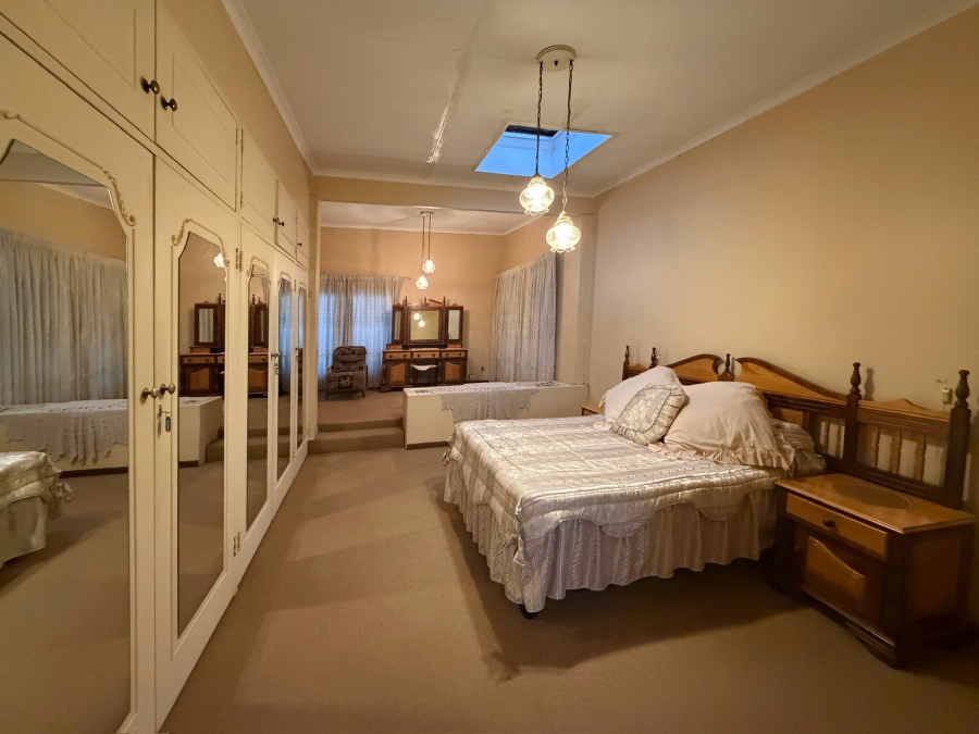 To Let 4 Bedroom Property for Rent in Sinoville Gauteng