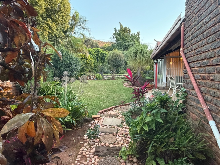 To Let 4 Bedroom Property for Rent in Sinoville Gauteng