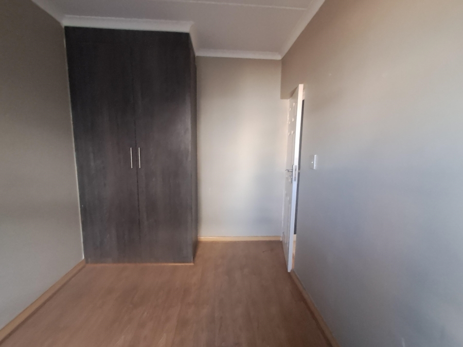 2 Bedroom Property for Sale in Rynfield A H Gauteng