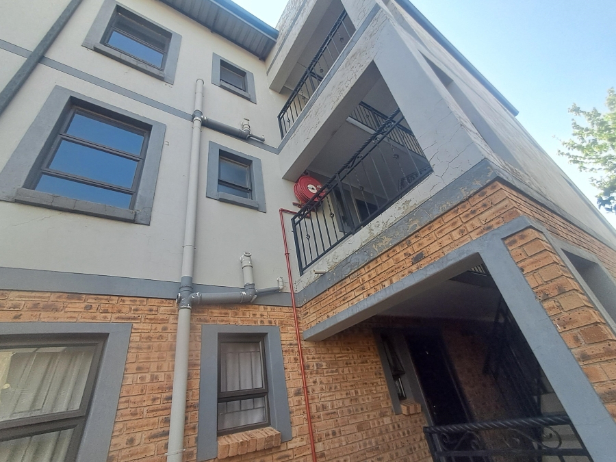 2 Bedroom Property for Sale in Rynfield A H Gauteng