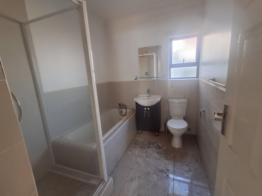 2 Bedroom Property for Sale in Rynfield A H Gauteng