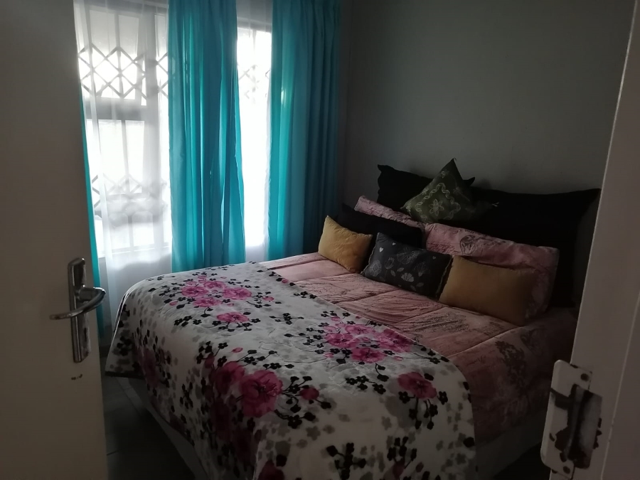 3 Bedroom Property for Sale in Protea Glen Gauteng