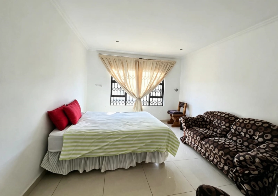 5 Bedroom Property for Sale in Ninapark Gauteng
