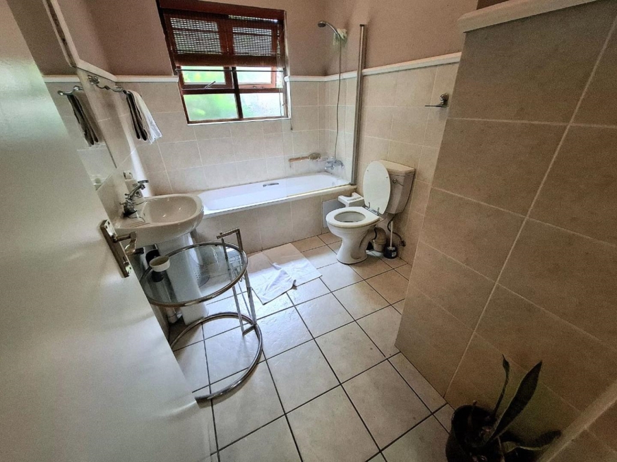 3 Bedroom Property for Sale in Broadacres Gauteng