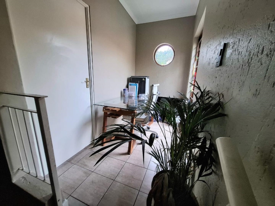 3 Bedroom Property for Sale in Broadacres Gauteng