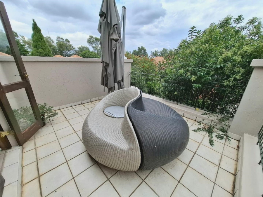 3 Bedroom Property for Sale in Broadacres Gauteng