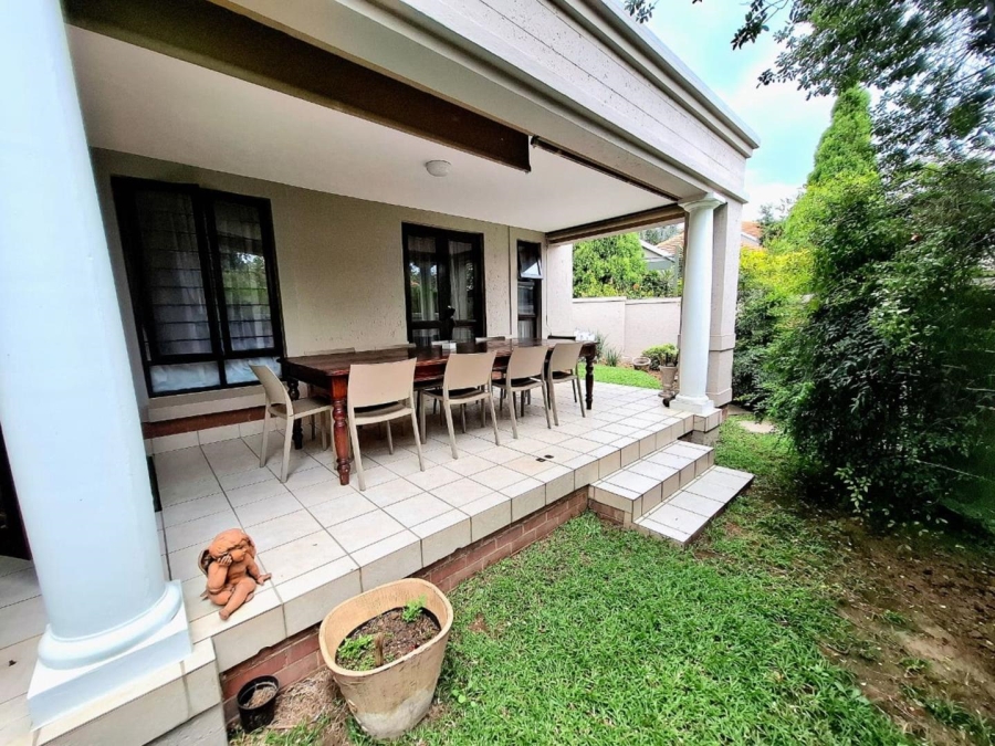 3 Bedroom Property for Sale in Broadacres Gauteng