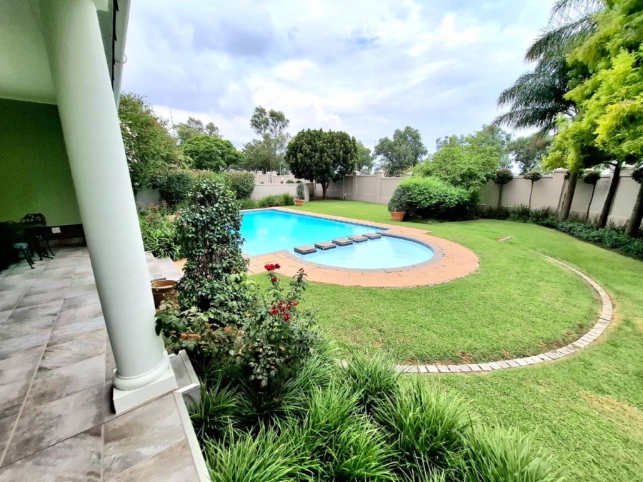 3 Bedroom Property for Sale in Broadacres Gauteng