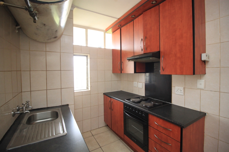 To Let 2 Bedroom Property for Rent in Marlands Gauteng