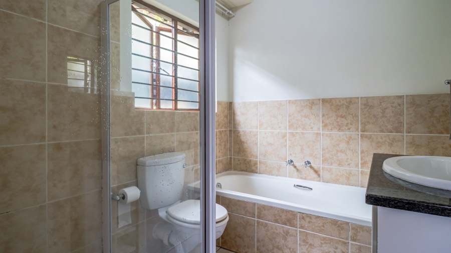 2 Bedroom Property for Sale in Paulshof Gauteng