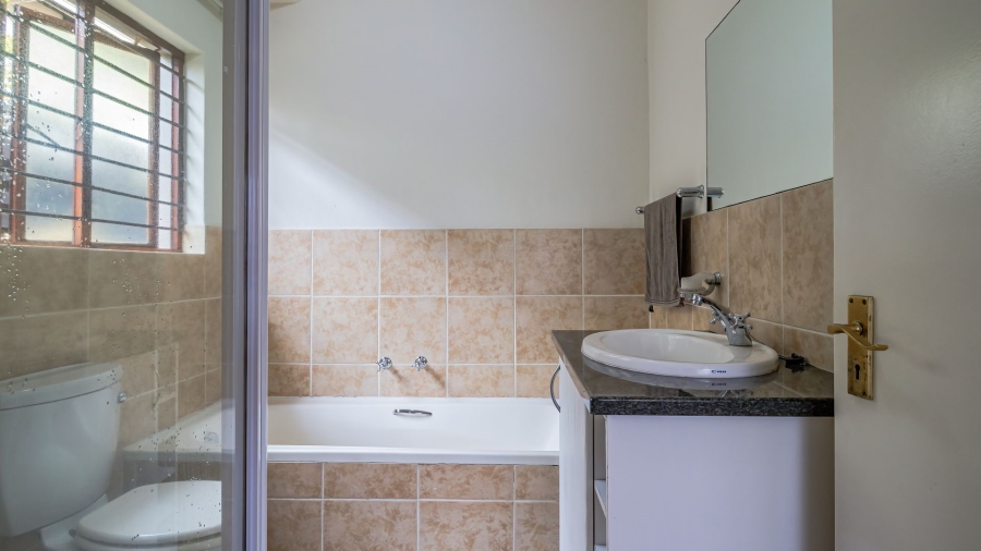 2 Bedroom Property for Sale in Paulshof Gauteng
