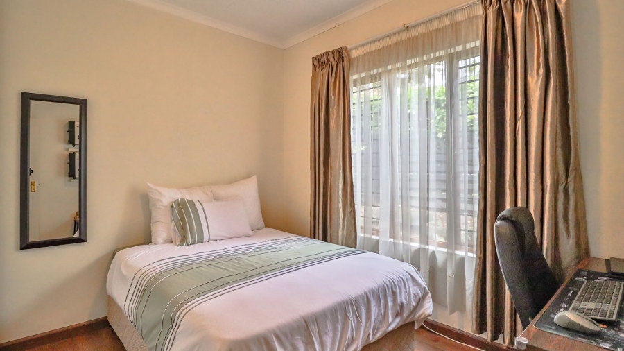 2 Bedroom Property for Sale in Paulshof Gauteng