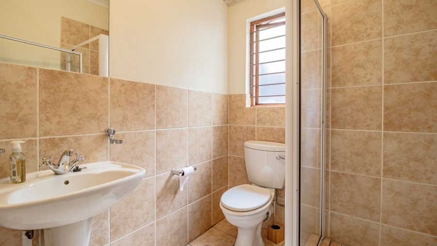 2 Bedroom Property for Sale in Paulshof Gauteng