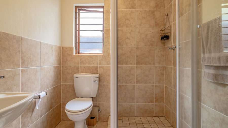 2 Bedroom Property for Sale in Paulshof Gauteng