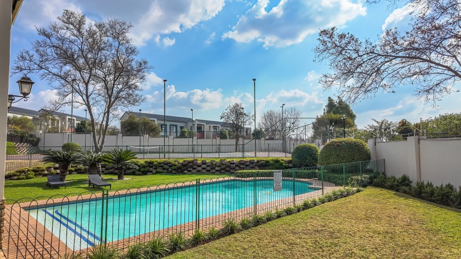 2 Bedroom Property for Sale in Paulshof Gauteng