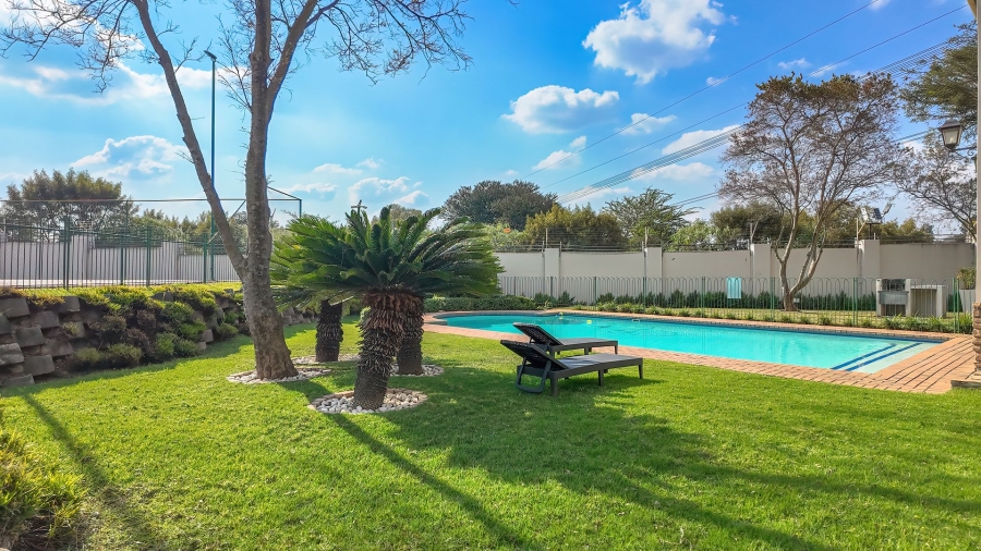 2 Bedroom Property for Sale in Paulshof Gauteng