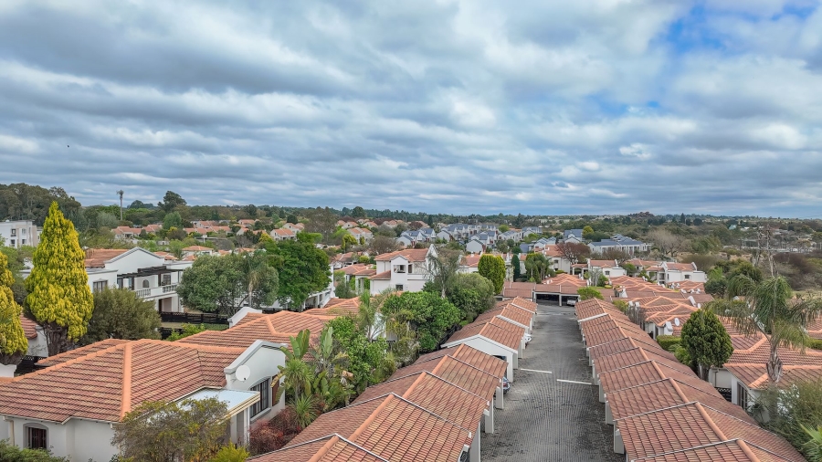 2 Bedroom Property for Sale in Paulshof Gauteng