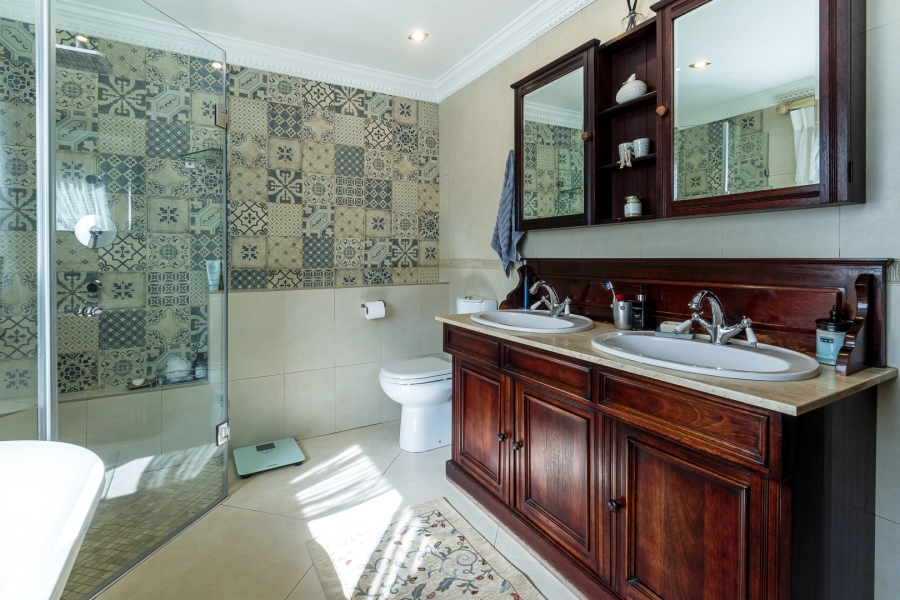 4 Bedroom Property for Sale in Lynnwood Glen Gauteng