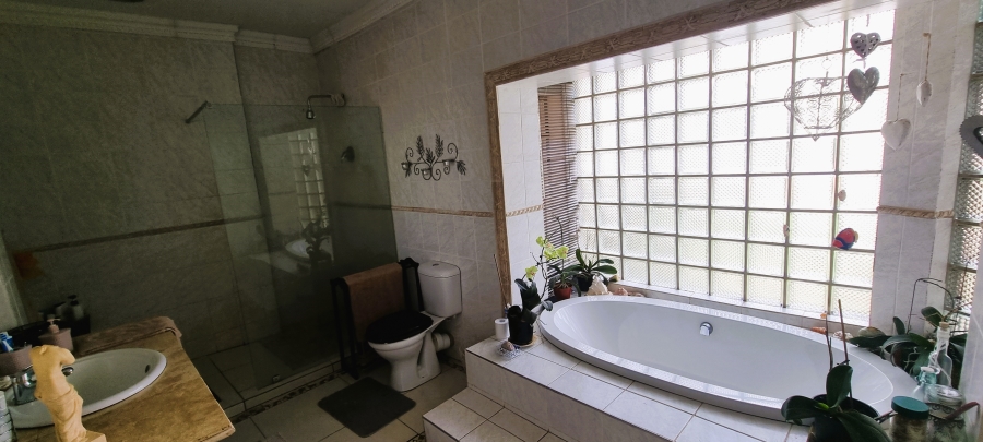 3 Bedroom Property for Sale in Buffelsdrift A H Gauteng