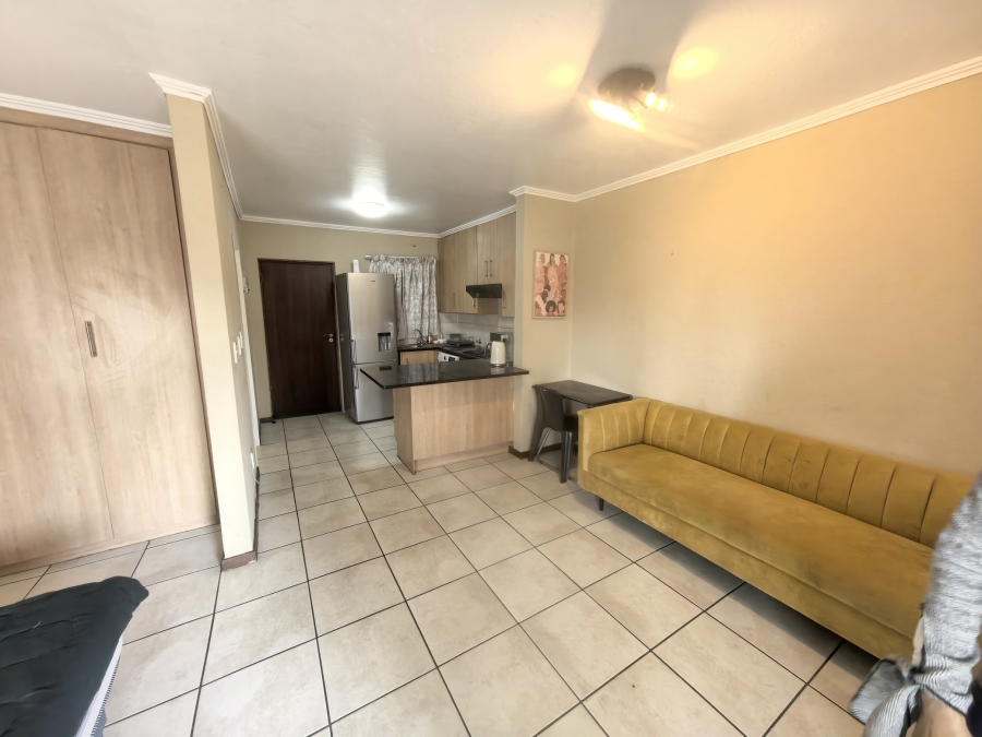 1 Bedroom Property for Sale in Rivonia Gauteng