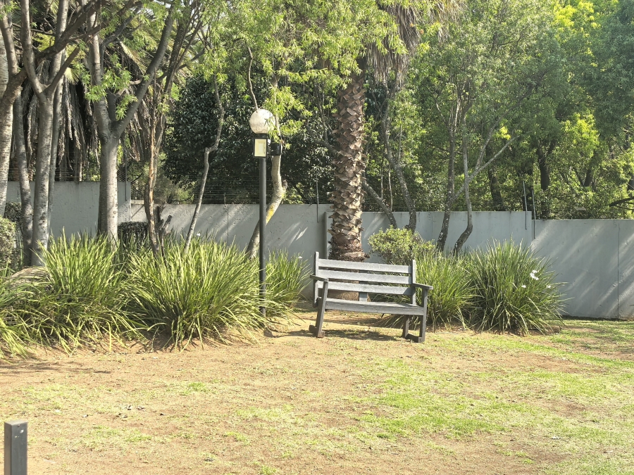 1 Bedroom Property for Sale in Rivonia Gauteng