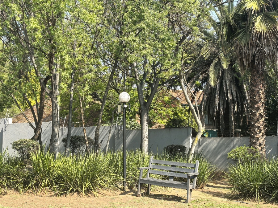 1 Bedroom Property for Sale in Rivonia Gauteng