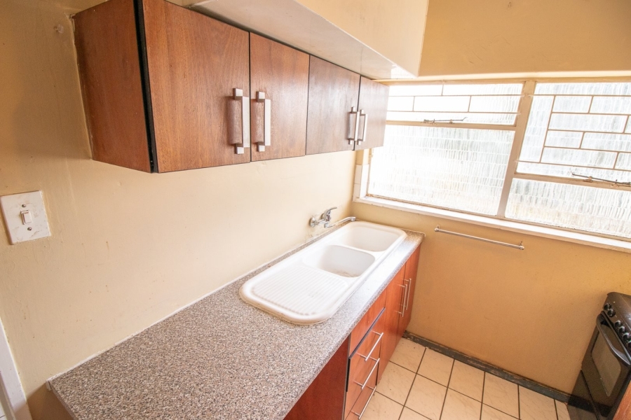 2 Bedroom Property for Sale in Edleen Gauteng